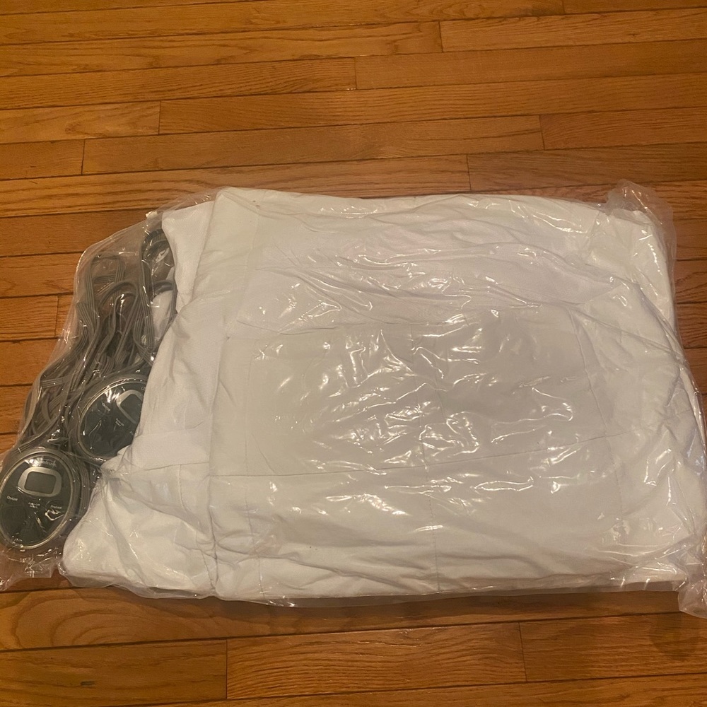 Sunbeam Heated Mattress Pad *Queen*